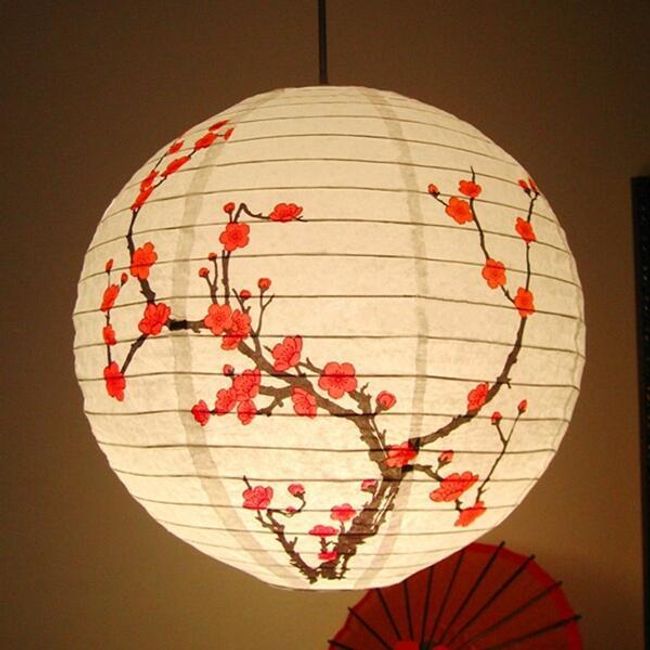 Kulaté stínidlo na lustr s motivem japonské švestky 1