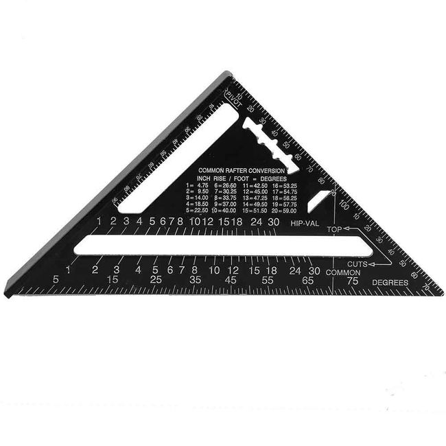 Trojuholník v čiernej farbe na meranie 1
