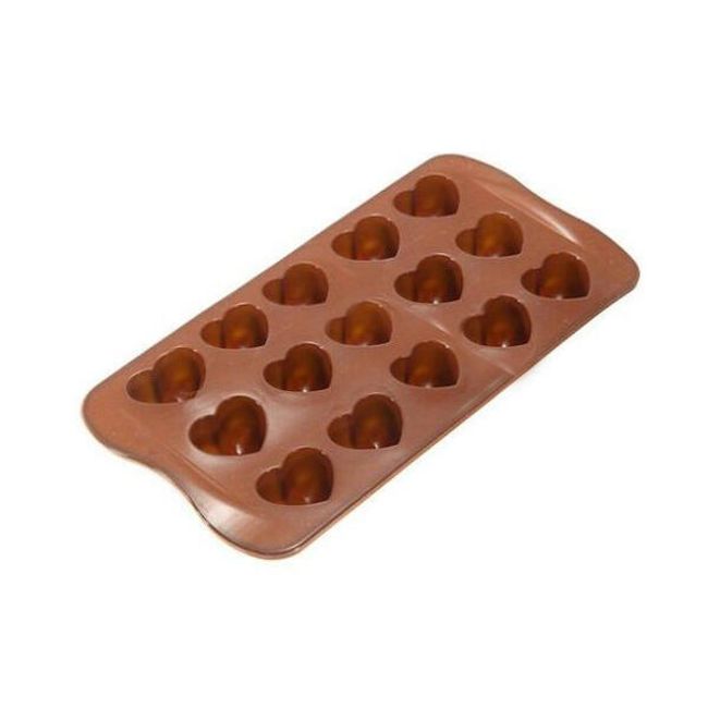 Silikonová forma na 15 srdíčkových dortíků nebo čokoládových pralinek 1