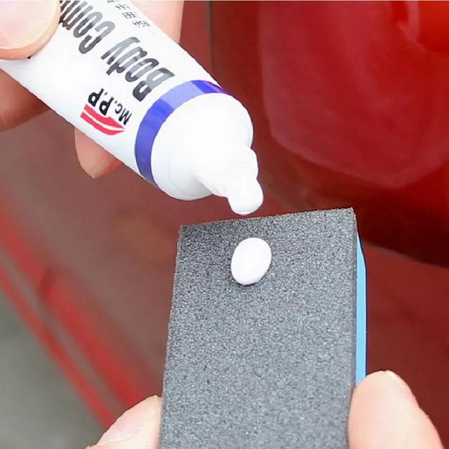 Wax for repairing car scratches HG26 1