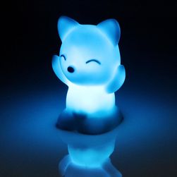 Променяща цвета си LED лисица