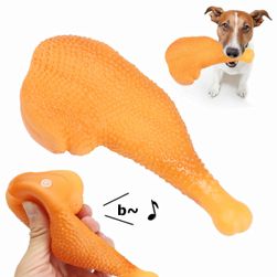 Csirkecomb játékként a kutyának