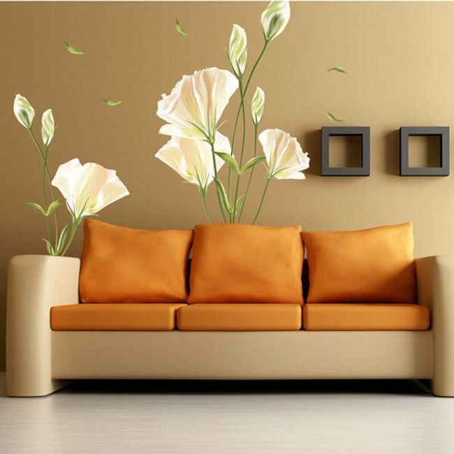 Dekorace na zeď - bílé květiny -  mírně pomuchlaná 1