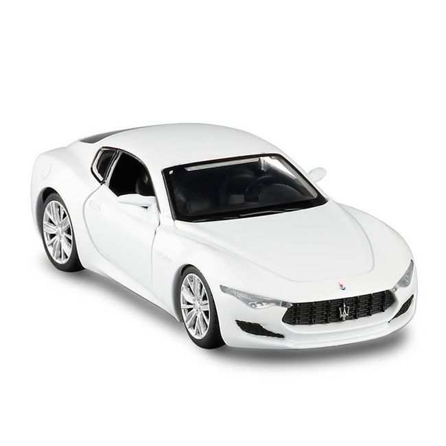Model auta Maserati Alfieri 1