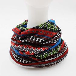 Šal - kapa za ženske z originalnimi vzorci