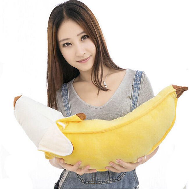 Veselý polštář ve tvaru banánu 1