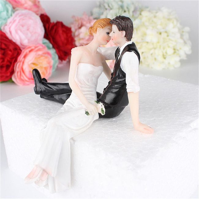 Ženich a nevěsta - postavičky na svatební dort 1
