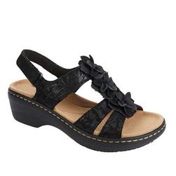 Women's sandals on a heel Brenda