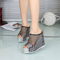 Women´s platform sandals TF9180