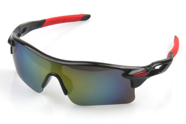 Sportovní sluneční brýle ve 12 variantách 1