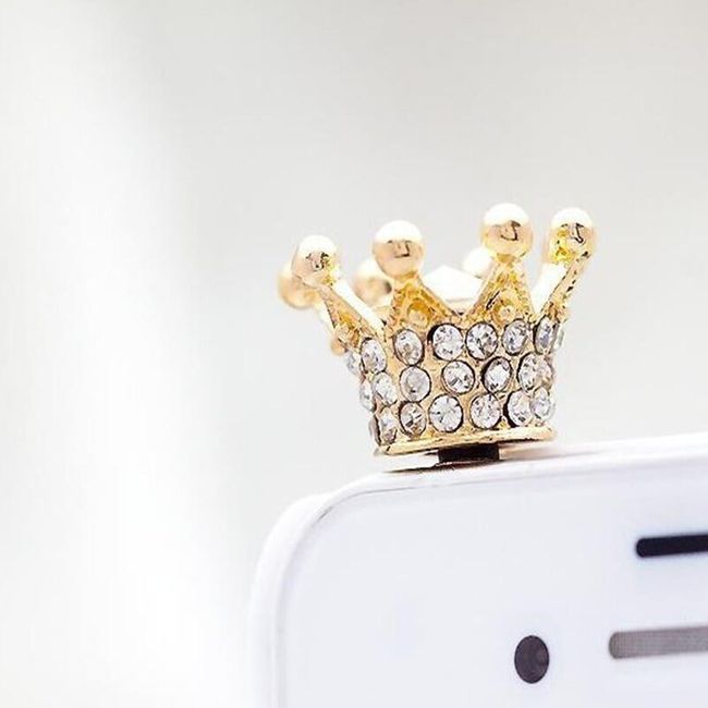 Mufă ornamentală pentru telefon sau alte dispozitive Crown 1