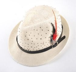 Pălărie cu curea și pene - 7 culori