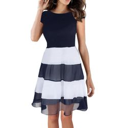 Letní šaty s pruhovanou sukní