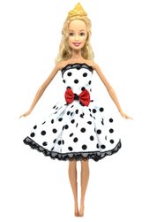 Puntíkované šaty pro panenku Barbie