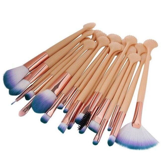 Cosmetic brushes Kizzie 1