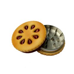 Tocător de tutun și ierburi în design de biscuiți