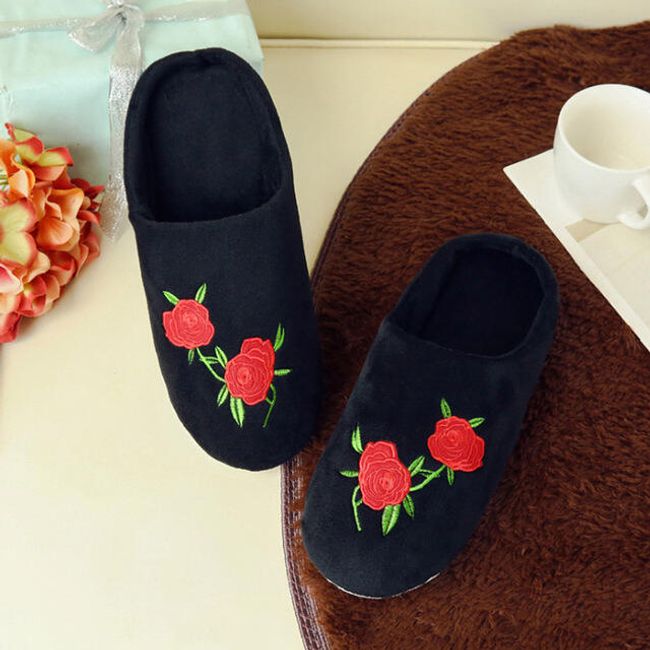 Papuci de damă cu broderie de trandafiri - 7 variante 1