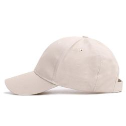 Kšiltovka s otvorem na culík Kamila