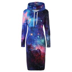 Mikinové šaty s vesmírnym motívom