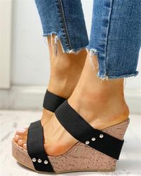 Дамски сандали на платформа Zena