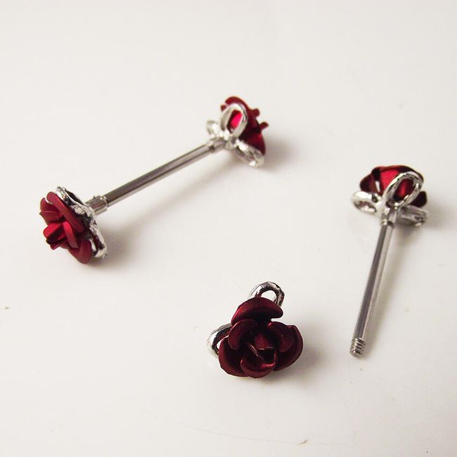 Piercing Rose 1