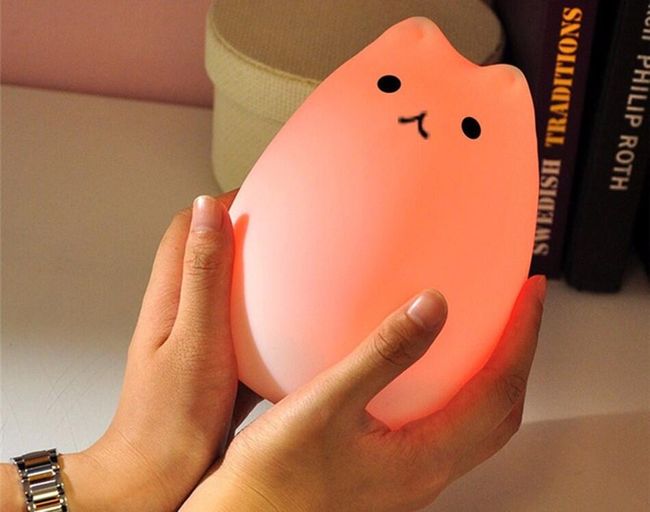 LED lampička - kočka 1