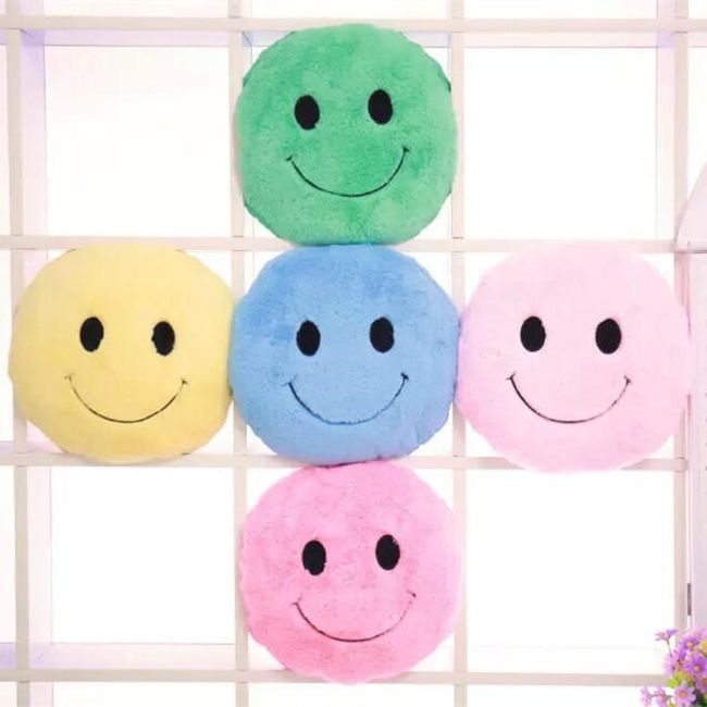 Plüss párna smiley formájában - 5 szín 1