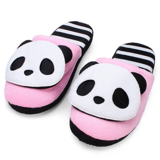 Roztomilé domácí pantofle s pandou 1