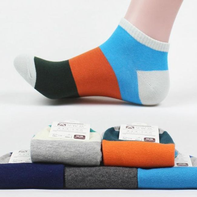 Pánské kotníkové ponožky v různých barvách 1