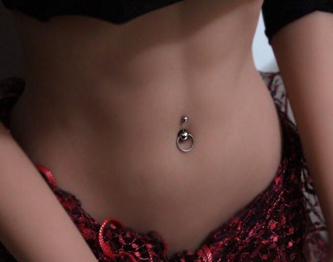 Piercing do pupíku Alia 1