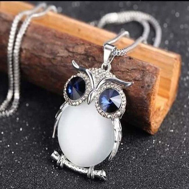 Women´s necklace with a pendant EL5 1