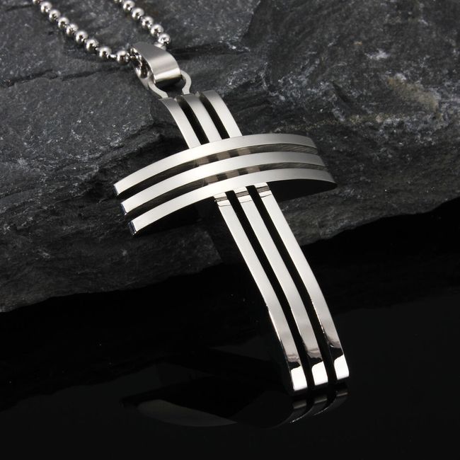 Pánský náhrdelník s mřížkovaným křížem 1