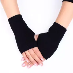 Zimowe rękawiczki dziecięce QA36