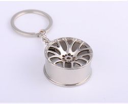 Stylová klíčenka pro milovníky automobilů