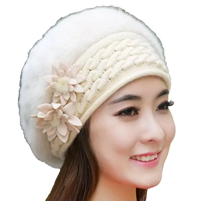 Zimski ženski klobuk z vrhom HA20 1
