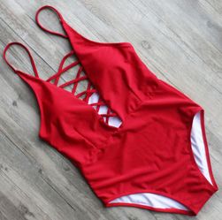 Jednodijelni kupaći kostim s križem na prsima - 10 boja