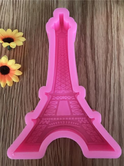 Silikonová forma ve tvaru Eiffelovky 1