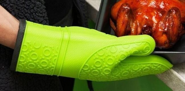 Silikonska rokavica za kuhinjo 1