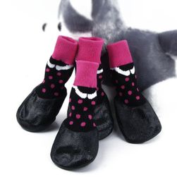 Čarape za pse - 6 varijanti