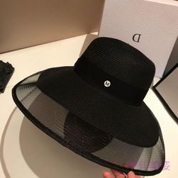 Дамска шапка TF4931
