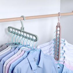 Space saving hanger for hangers Roy