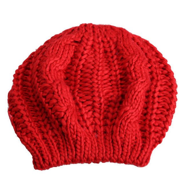 Плетена дамска шапка 1