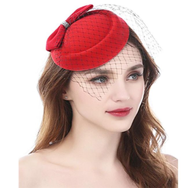 Formal hat with a vail FF4578 1