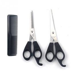  Zestaw fryzjerski - nożyczki z grzebieniem