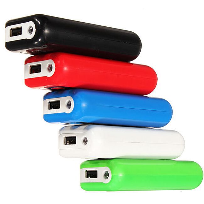 USB nabíjecí stanice 5600mAh - 5 barev 1