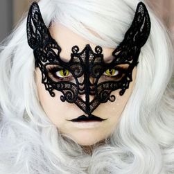 Mačka - maska na licu
