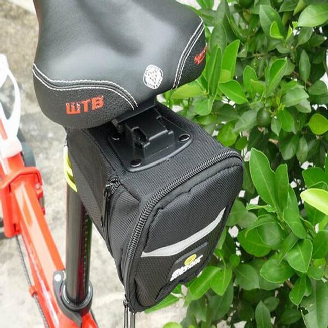 Cyklistická taška pod sedlo - černá barva 1