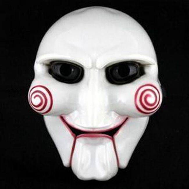Karnevalska maska, ki jo je navdihnil grozljivi film Saw 1