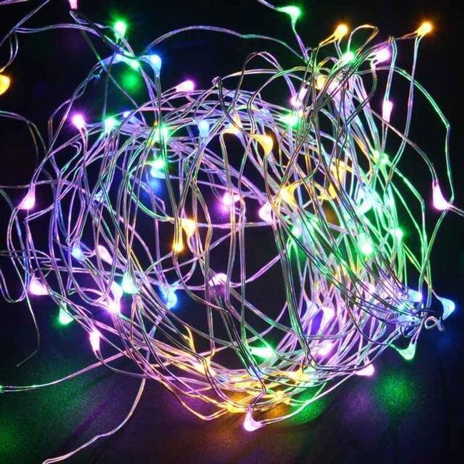LED řetěz na baterie s malými světýlky - různé barvy 1