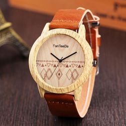 Дамски часовник с дървен циферблат - 3 варианта